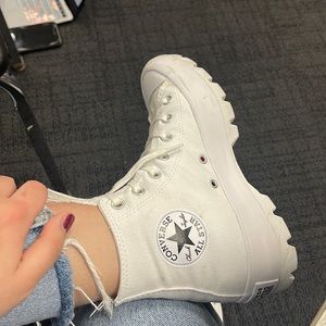 White converse